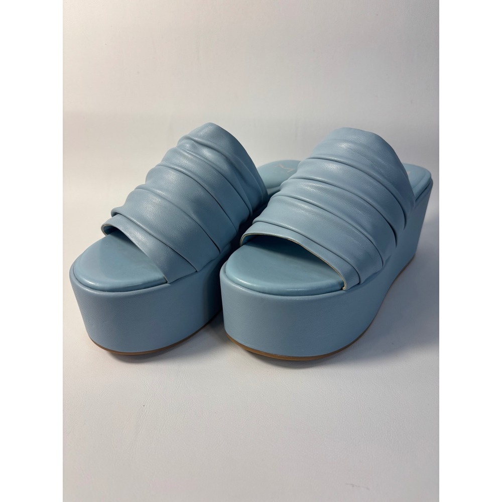 Marc Fisher Ltd Baby Blue Leather Platform Women Size 6M